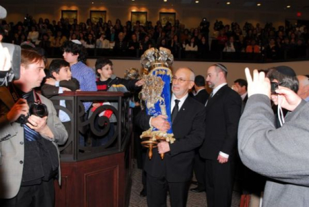 Peter bringing in the Torah