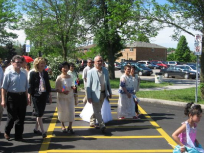 Walking to raise the Filipino flag