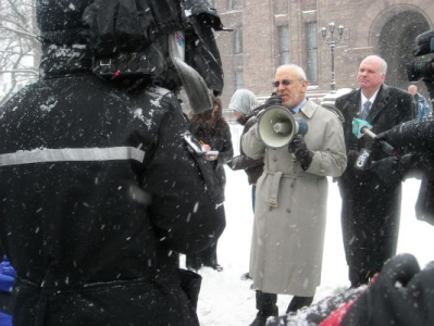 Peter Shurman, MPP-Thornhill speaks to York U. students in support of their right to return to lectures