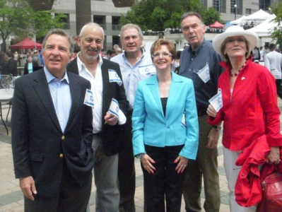 Peter with dignitaries