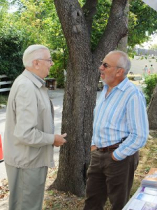Peter talking to a constituent at the Peter Shurman booth