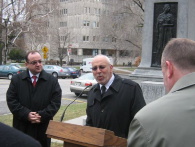 Peter congratulating Romanian Independance